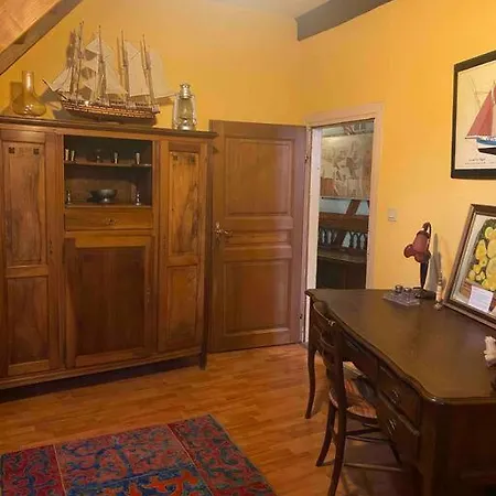 Le Majestueux Dans Le Centre Historique Apartment Riquewihr